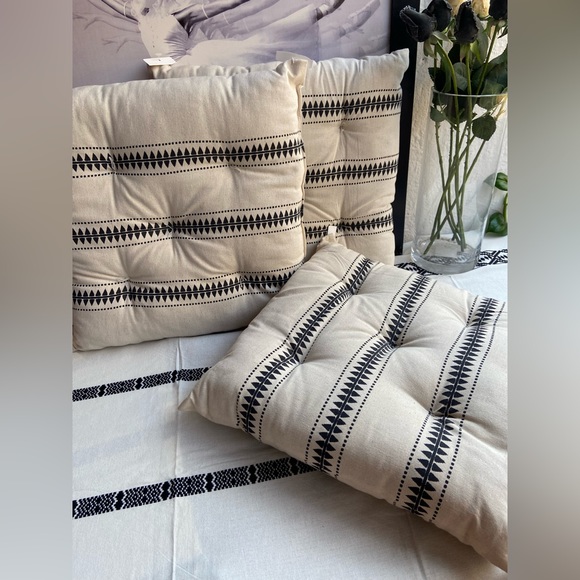 Cotton Chair Pads / Floor Cushion. Set of 3 - Picture 3 of 7